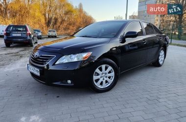 Седан Toyota Camry 2008 в Киеве