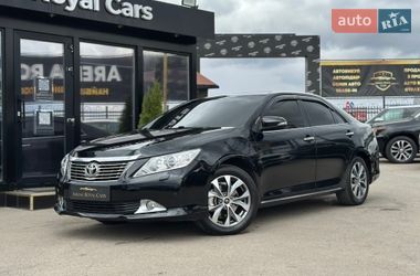 Седан Toyota Camry 2012 в Харкові