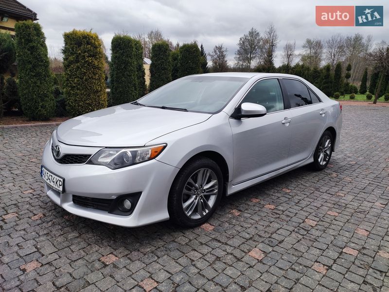 Toyota Camry 2013