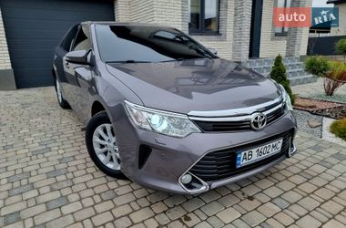Седан Toyota Camry 2017 в Вінниці