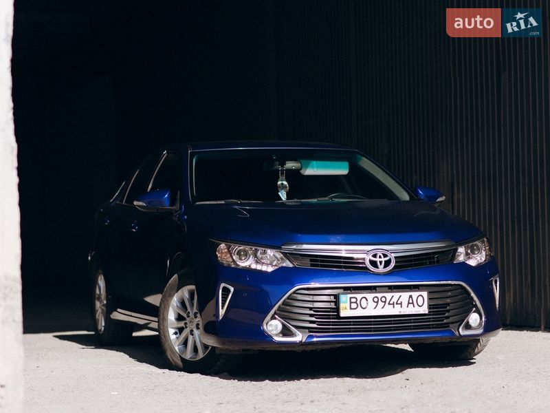 Седан Toyota Camry 2016 в Тернополе фото 3 Седан Toyota Camry 2016 в Тернополе