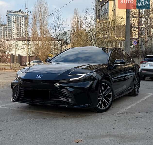 Седан Toyota Camry 2024 в Киеве фото Седан Toyota Camry 2024 в Киеве