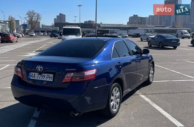 Седан Toyota Camry 2008 в Києві