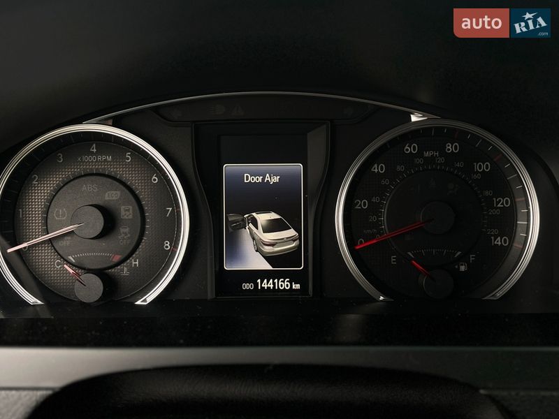 Седан Toyota Camry 2015 в Мукачево фото 14 Седан Toyota Camry 2015 в Мукачево