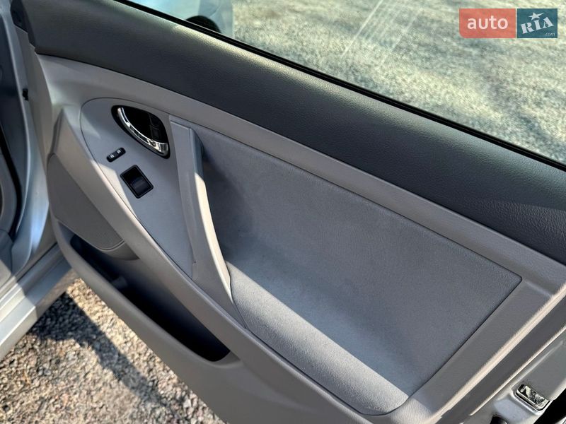 Седан Toyota Camry 2008 в Черкассах фото 18 Седан Toyota Camry 2008 в Черкассах