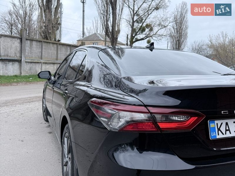 Седан Toyota Camry 2022 в Киеве фото 11 Седан Toyota Camry 2022 в Киеве