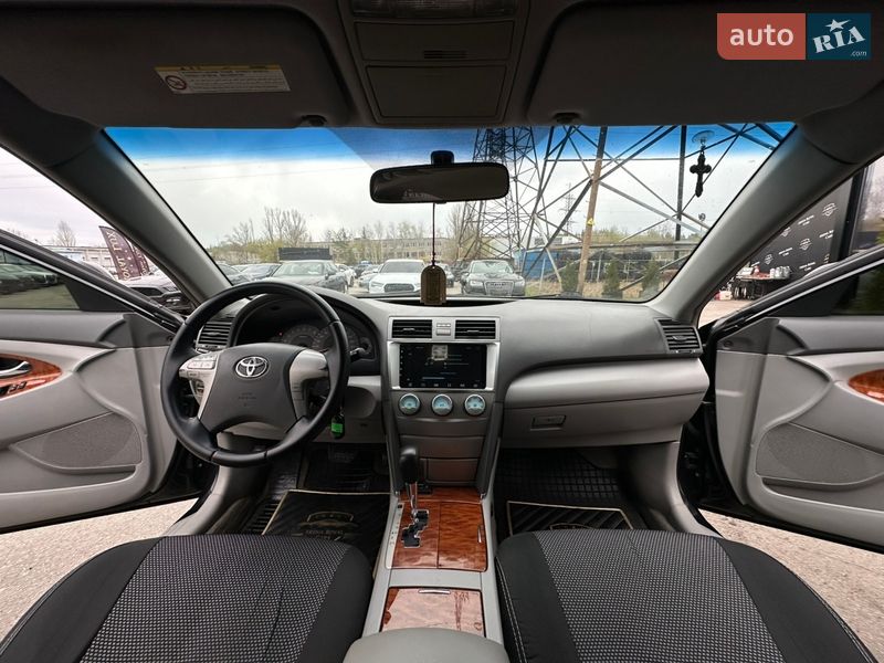 Седан Toyota Camry 2007 в Харькове