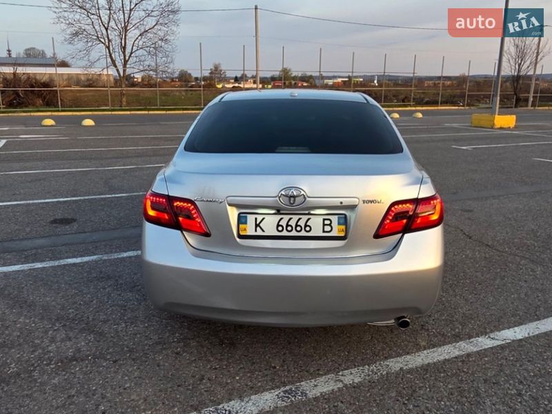 Седан Toyota Camry 2010 в Черновцах фото 10 Седан Toyota Camry 2010 в Черновцах