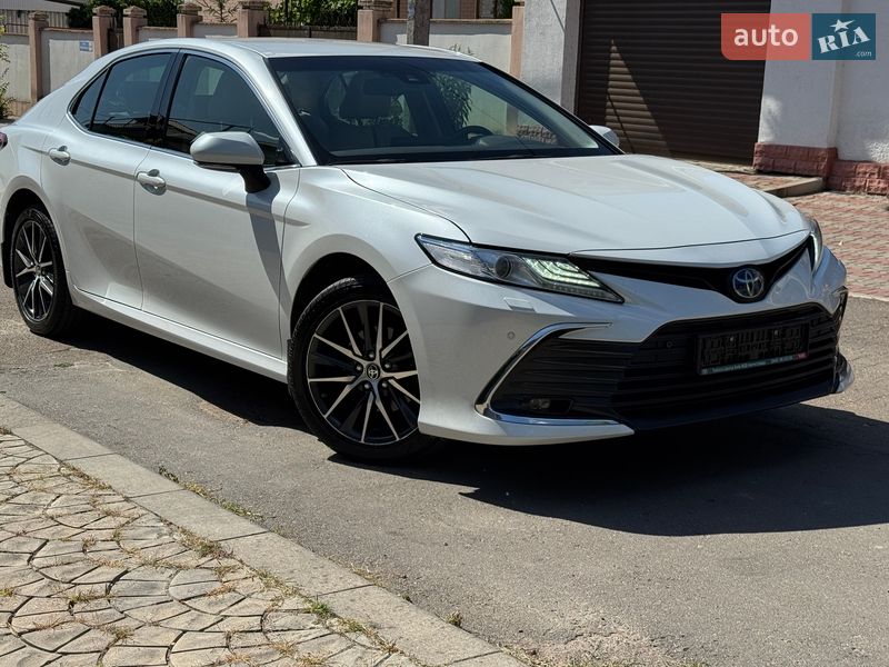 Седан Toyota Camry 2021 в Одессе