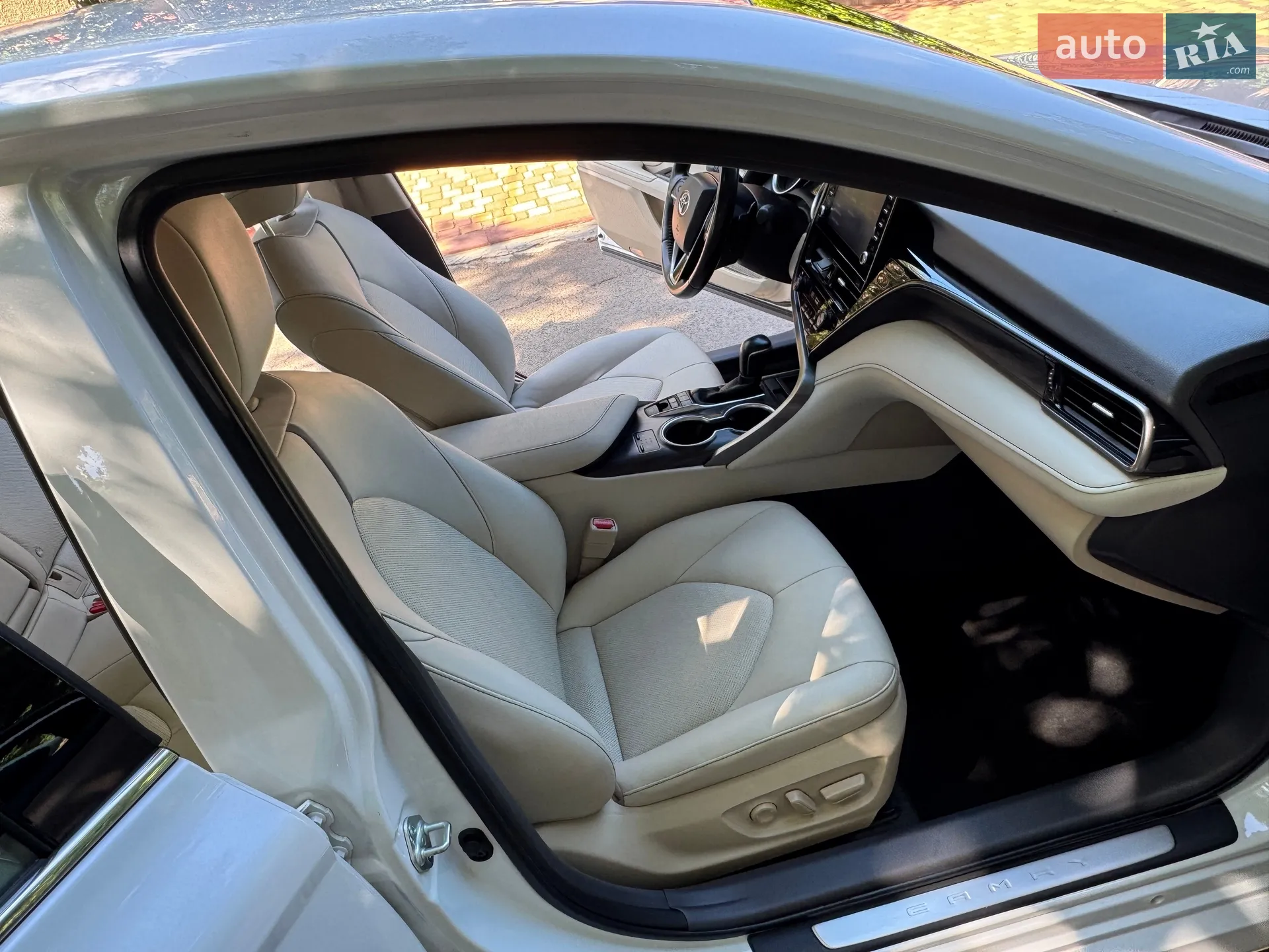 2021 Toyota Camry - мініатюра 42