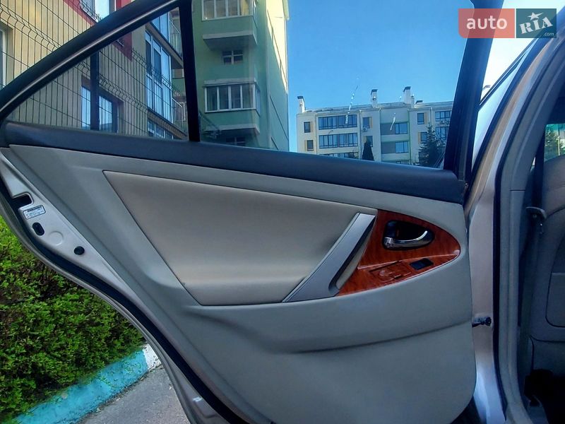 Седан Toyota Camry 2008 в Киеве фото 23 Седан Toyota Camry 2008 в Киеве