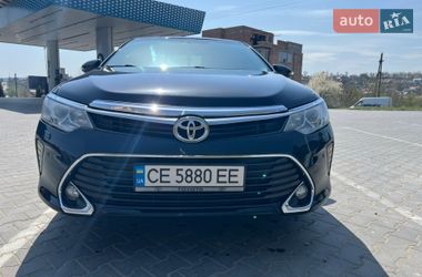 Седан Toyota Camry 2017 в Черновцах