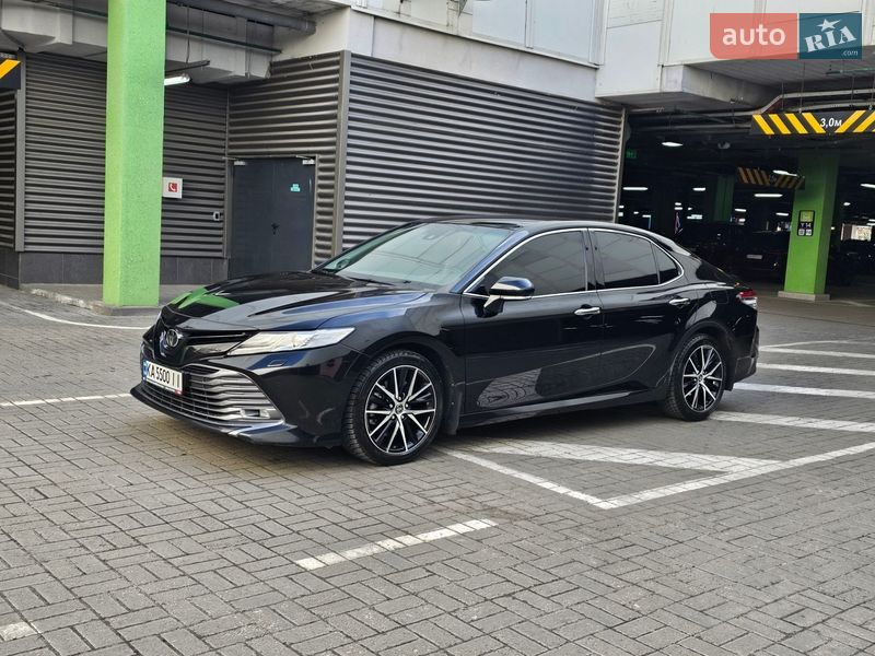 Седан Toyota Camry 2019 в Киеве фото 15 Седан Toyota Camry 2019 в Киеве