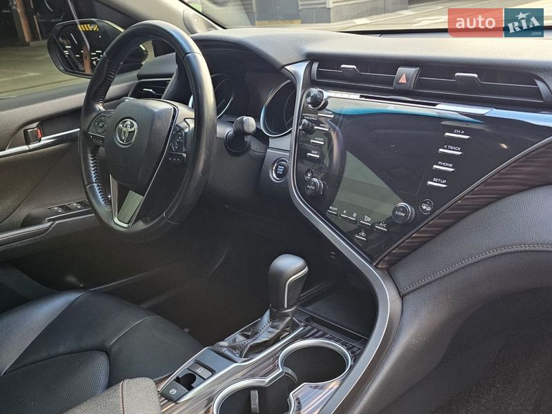 Седан Toyota Camry 2019 в Киеве фото 33 Седан Toyota Camry 2019 в Киеве