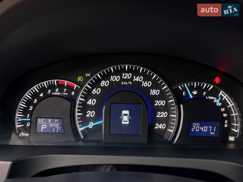 Седан Toyota Camry 2013 в Днепре