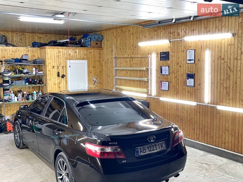 Седан Toyota Camry 2007 в Бершаді