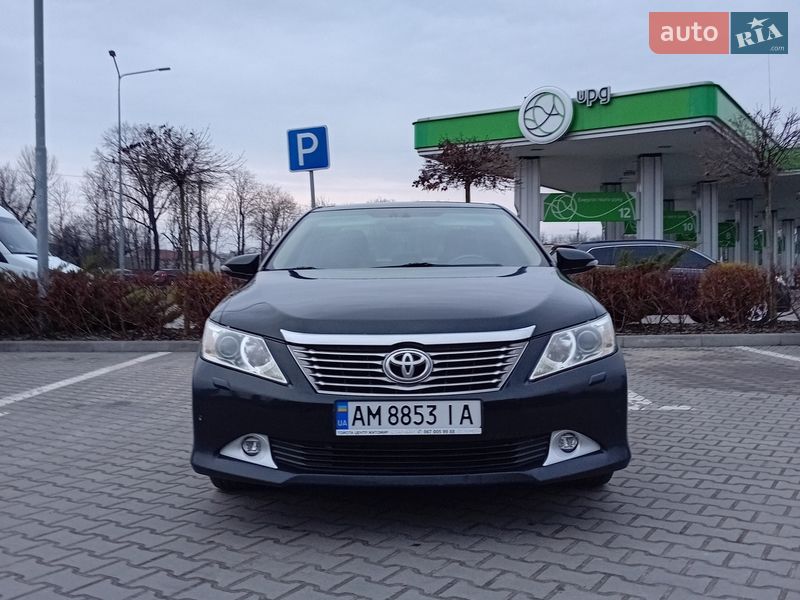 Toyota Camry 2012