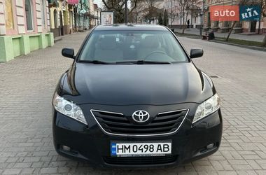 Седан Toyota Camry 2008 в Сумах