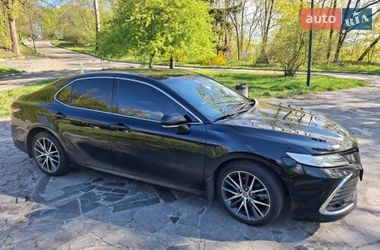 Седан Toyota Camry 2021 в Києві