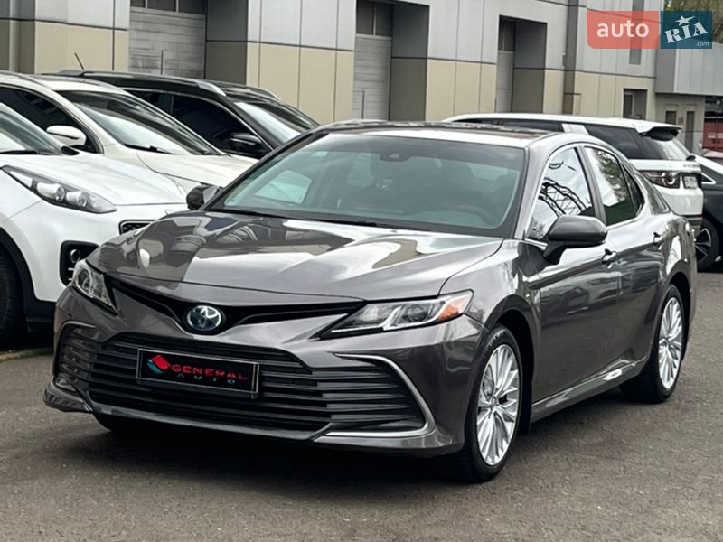 Toyota Camry 2023