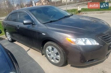 Седан Toyota Camry 2007 в Києві