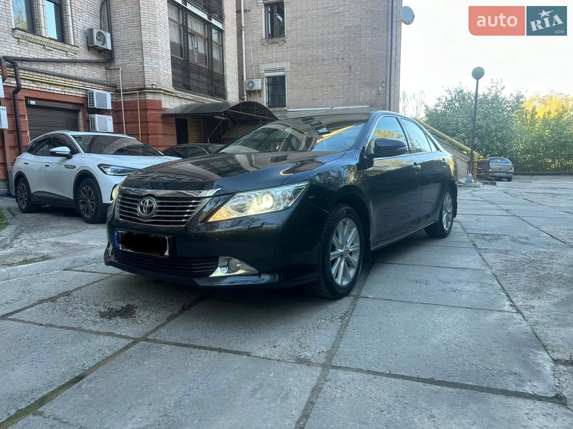 2014 Toyota Camry - мініатюра 3