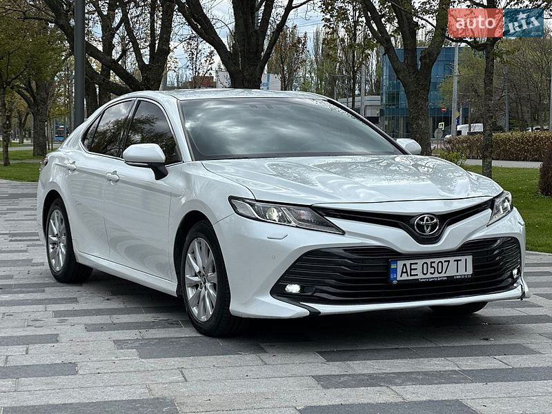 Toyota Camry 2018