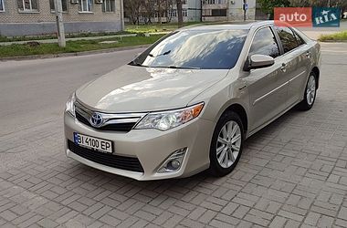 Седан Toyota Camry 2013 в Запоріжжі
