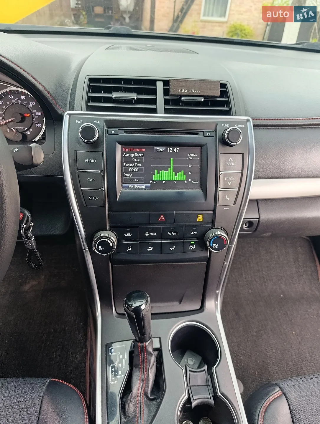 2015 Toyota Camry - мініатюра 19