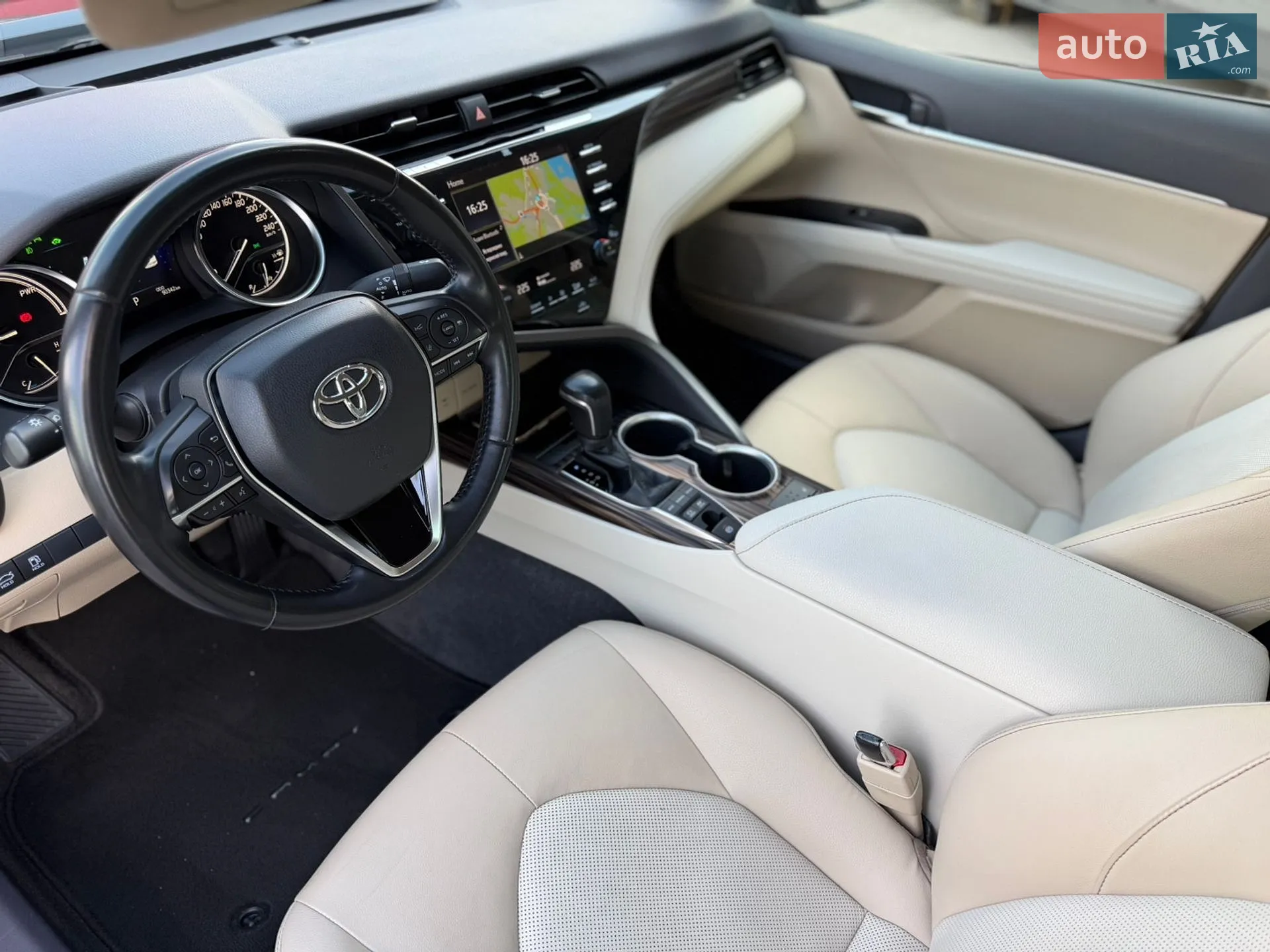 2019 Toyota Camry - мініатюра 12
