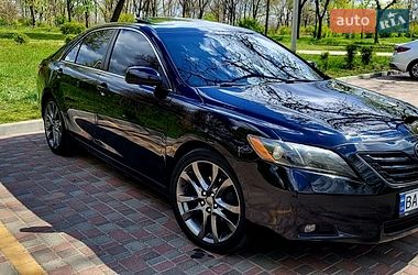 Седан Toyota Camry 2006 в Кропивницком