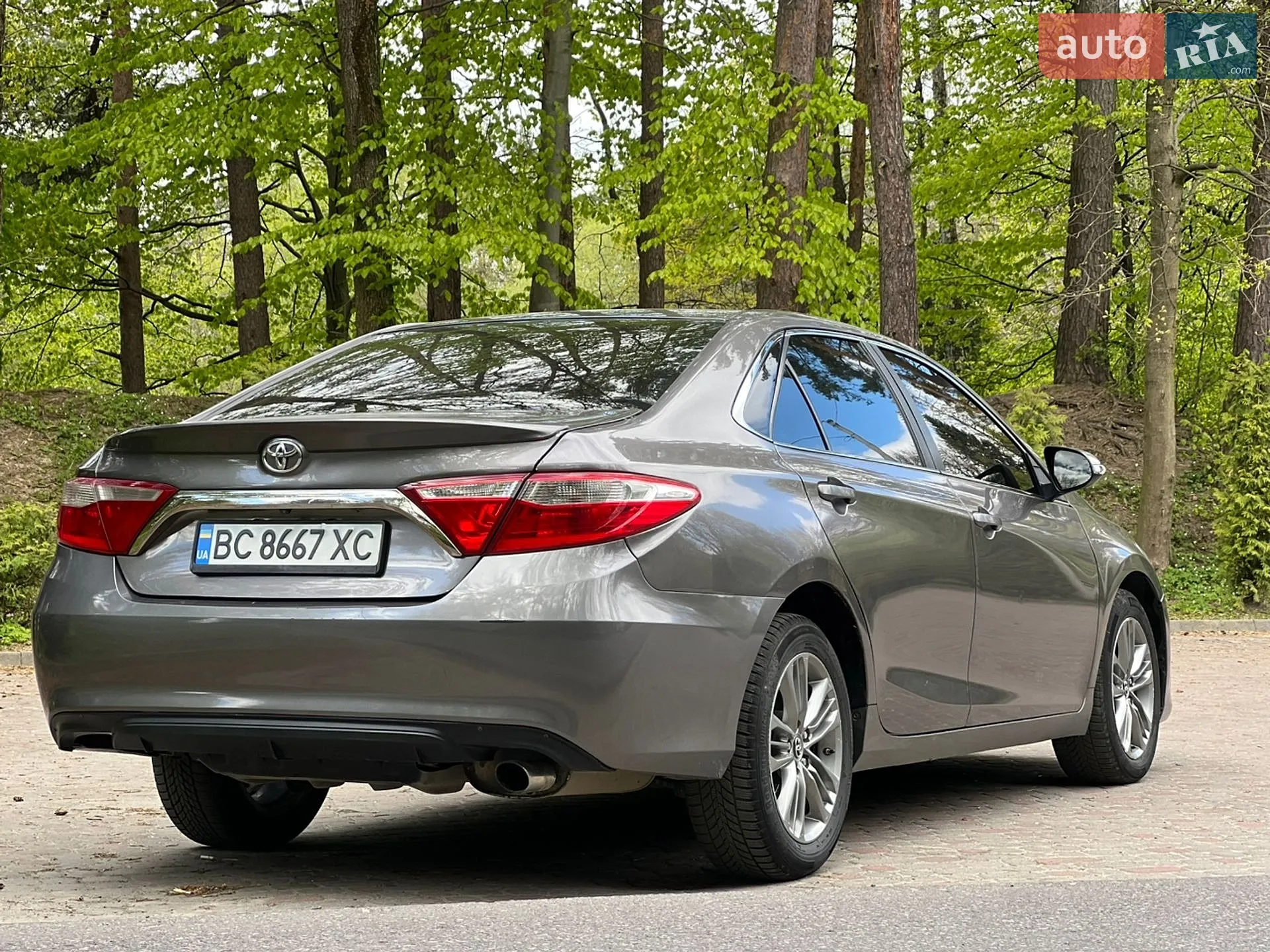 2016 Toyota Camry - мініатюра 32