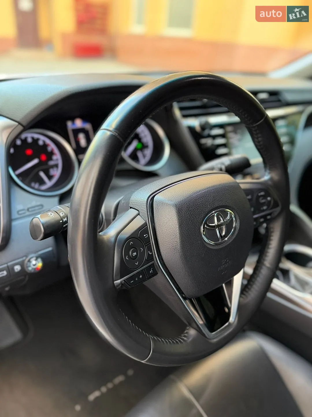 2017 Toyota Camry - мініатюра 13