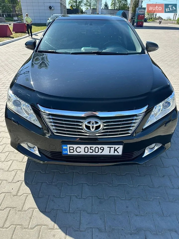 2013 Toyota Camry - мініатюра 18