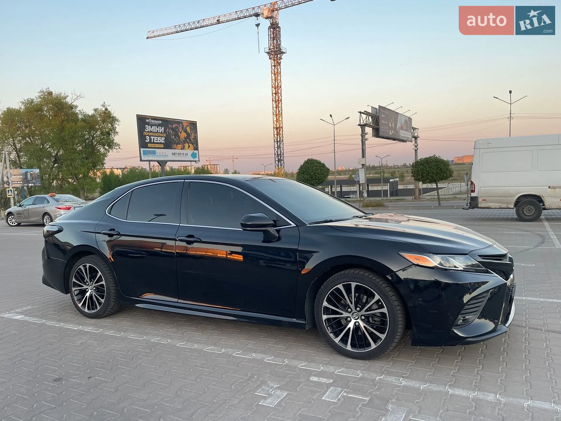 2017 Toyota Camry - мініатюра 2