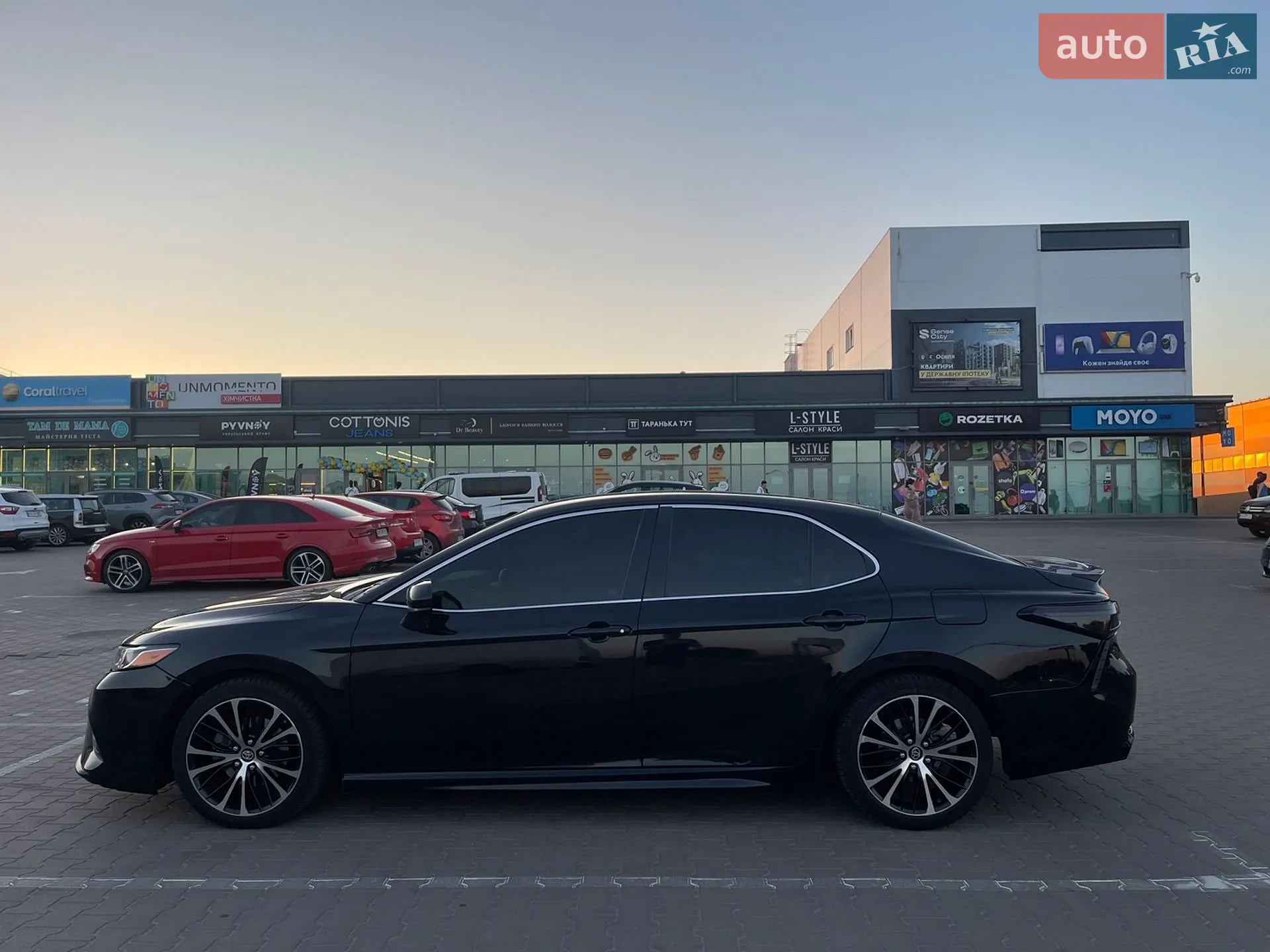 2017 Toyota Camry - мініатюра 11