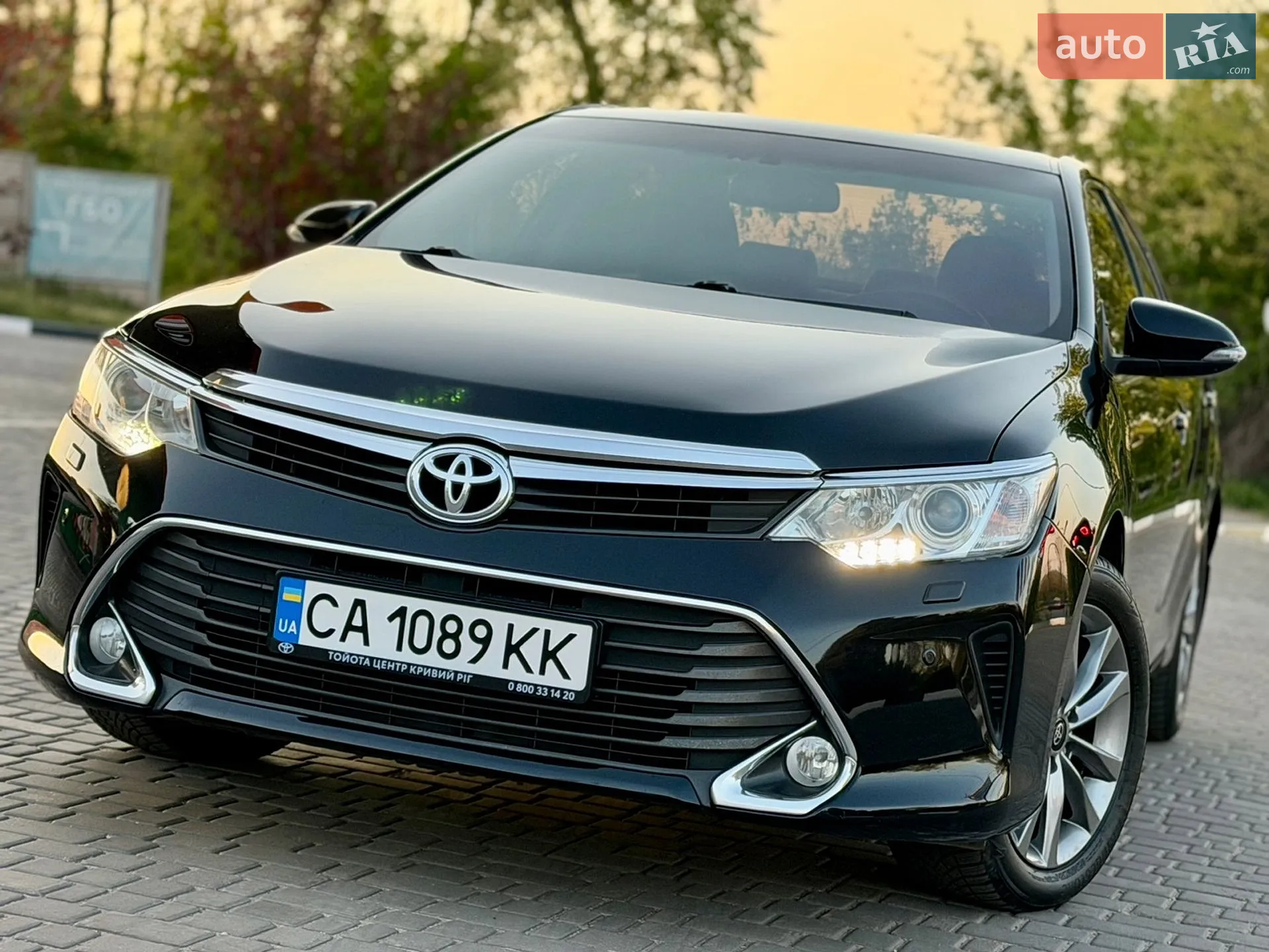 2014 Toyota Camry - мініатюра 3