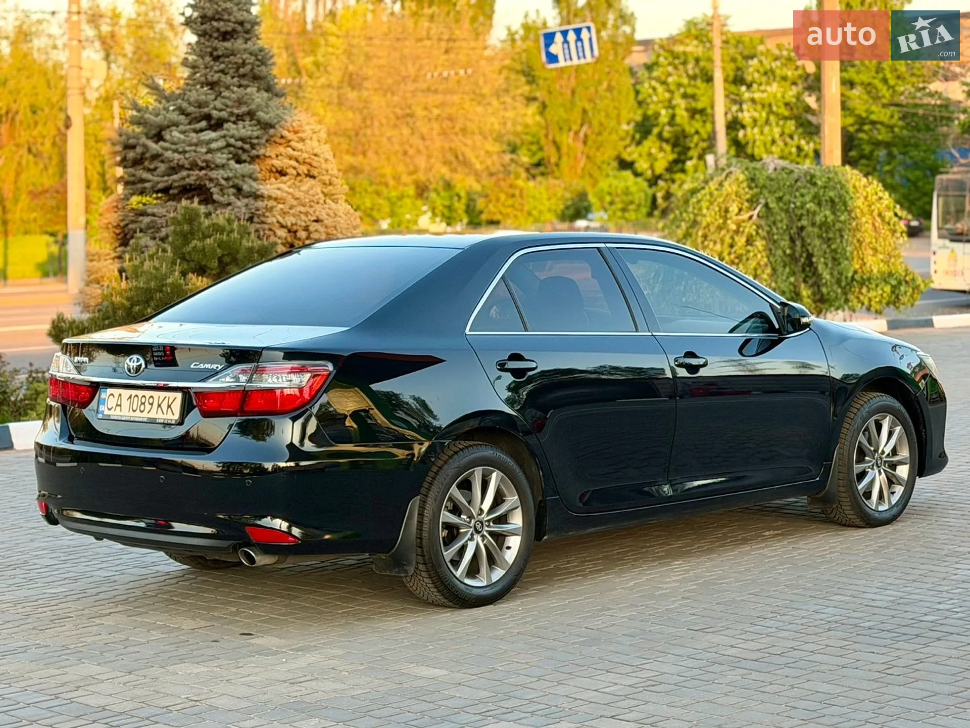 2014 Toyota Camry - мініатюра 11