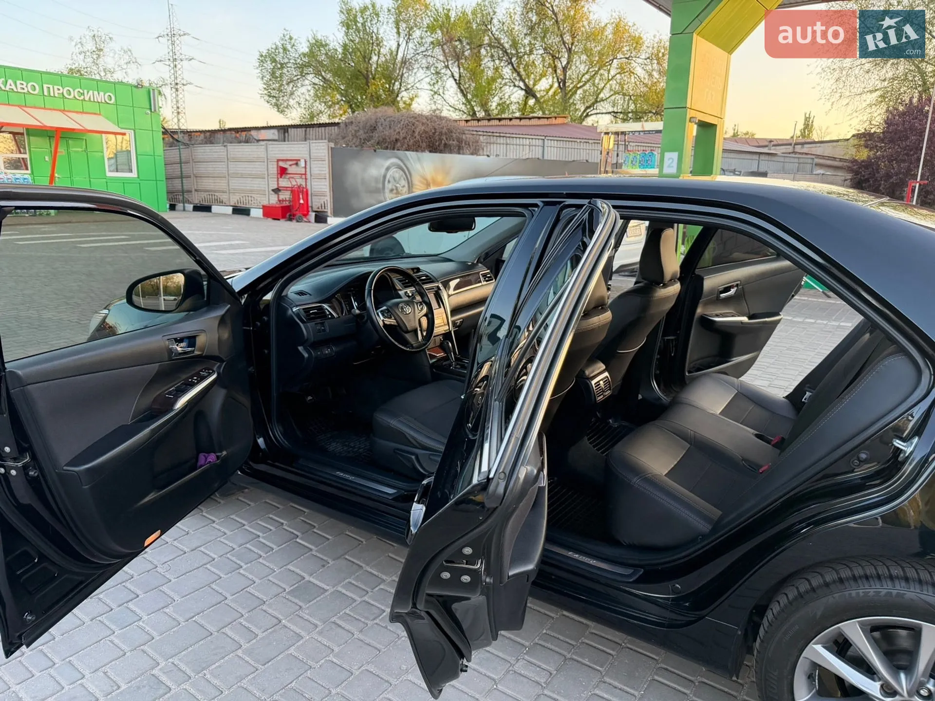 2014 Toyota Camry - мініатюра 24