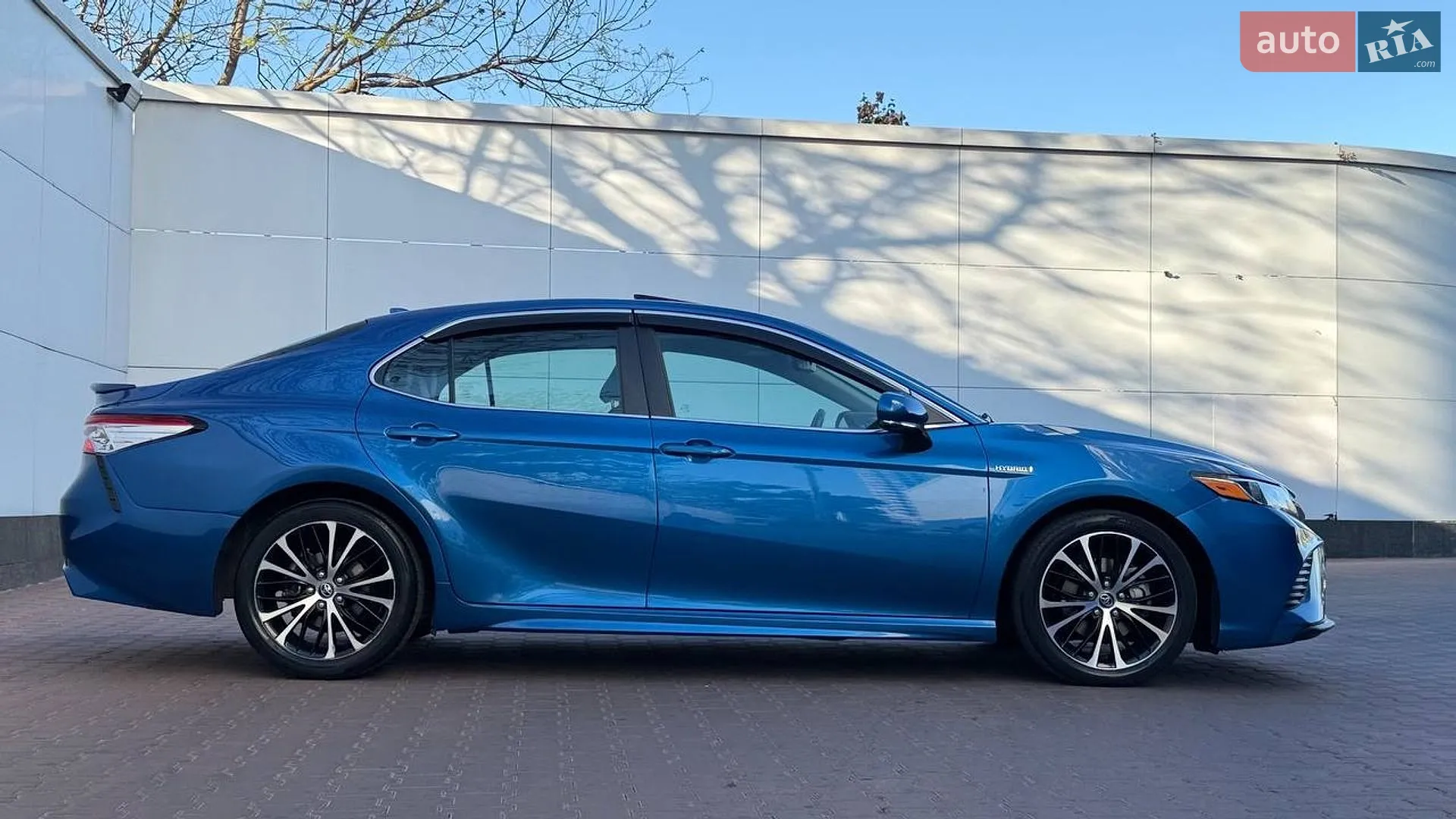 2020 Toyota Camry - мініатюра 9
