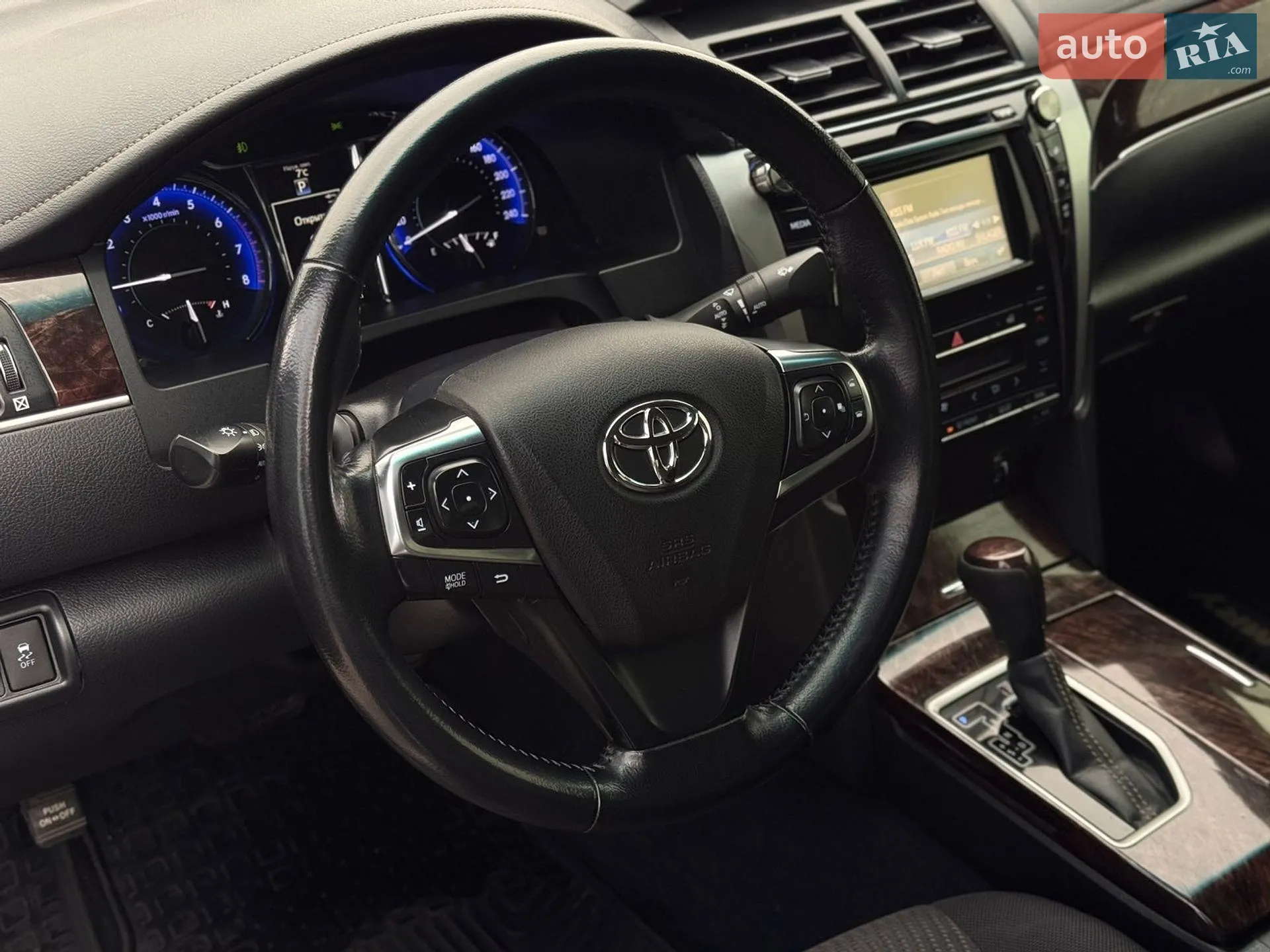 2016 Toyota Camry - мініатюра 13