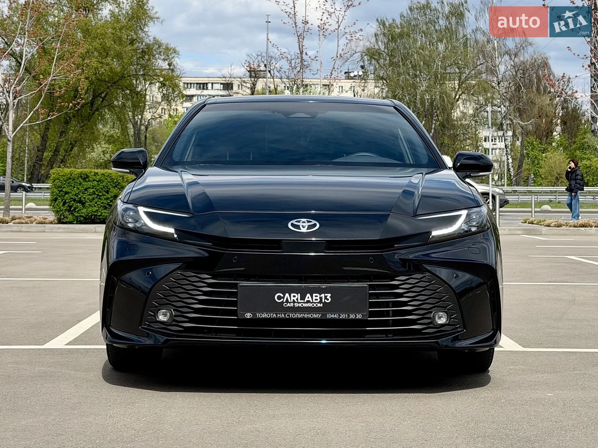 2025 Toyota Camry - мініатюра 2