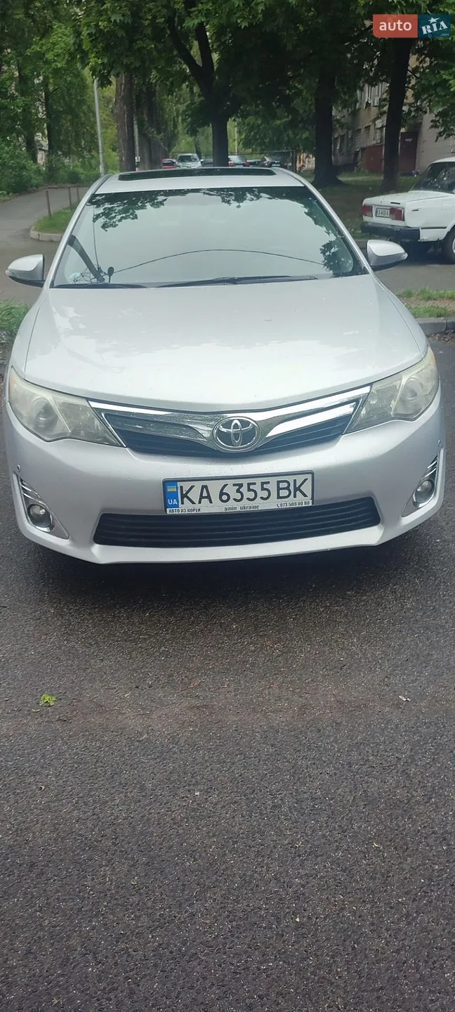 2012 Toyota Camry - мініатюра 2