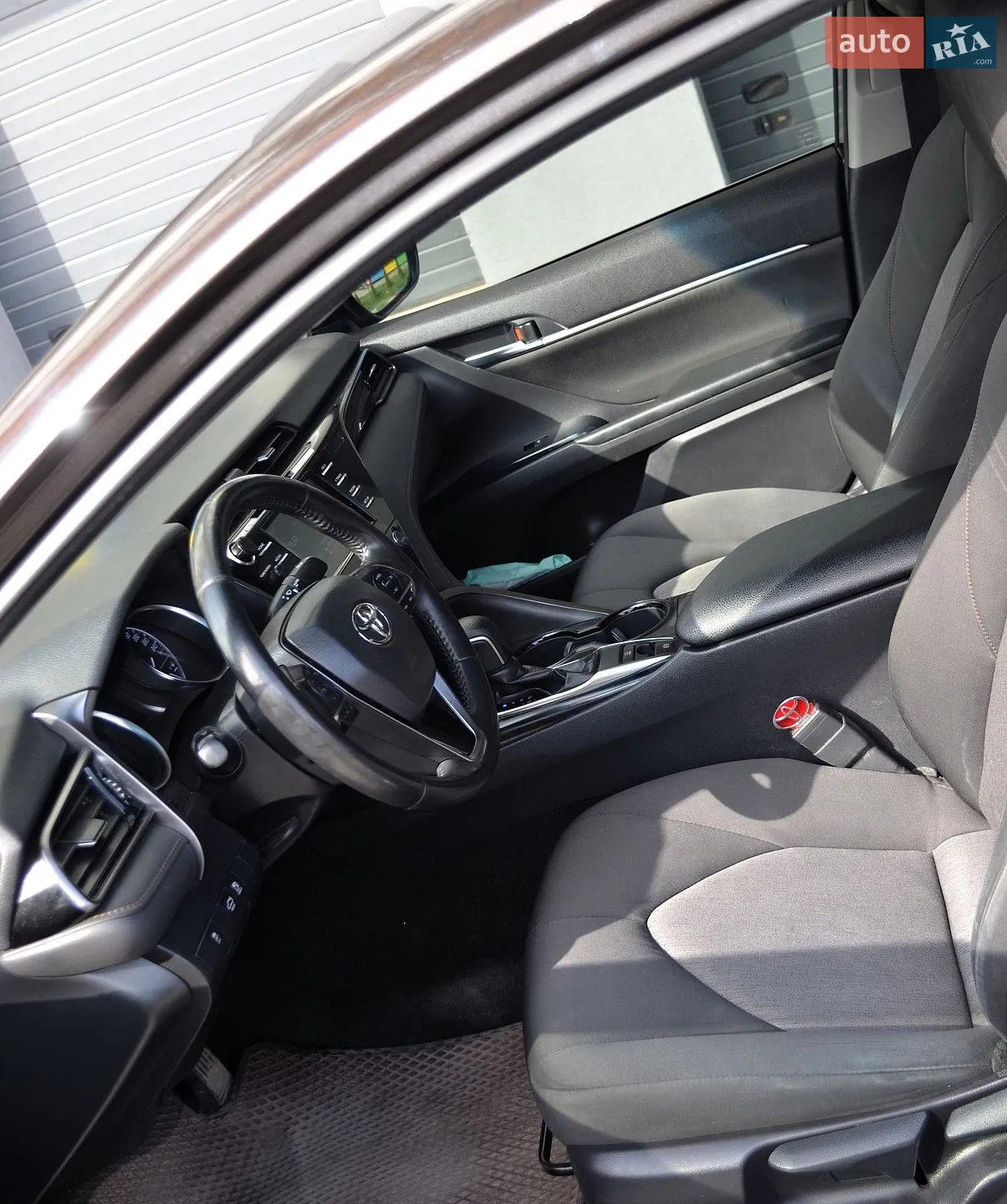 2019 Toyota Camry - мініатюра 28