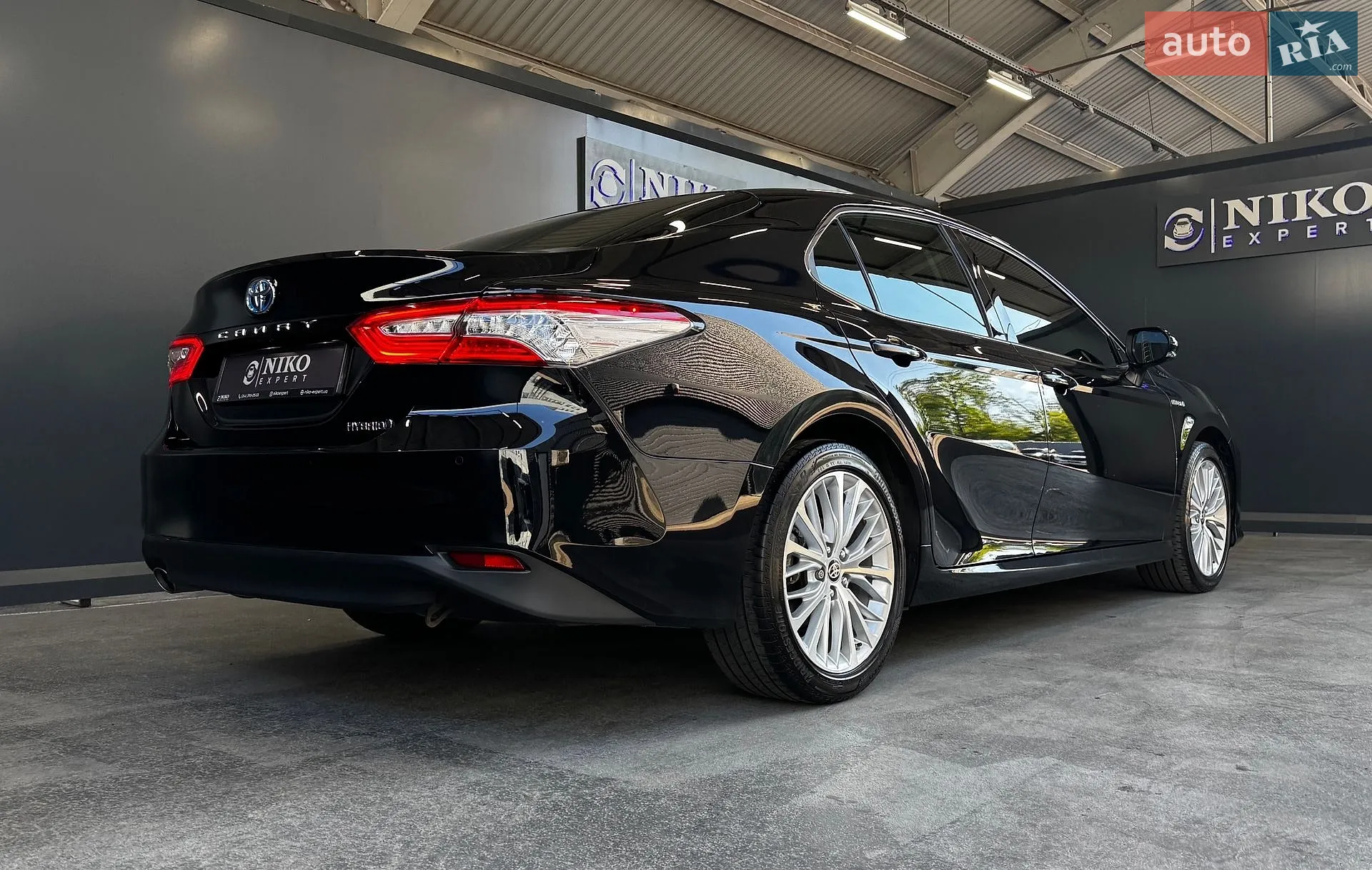 2020 Toyota Camry - мініатюра 13