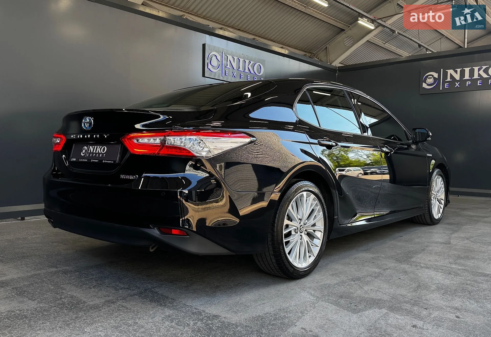 2020 Toyota Camry - мініатюра 11