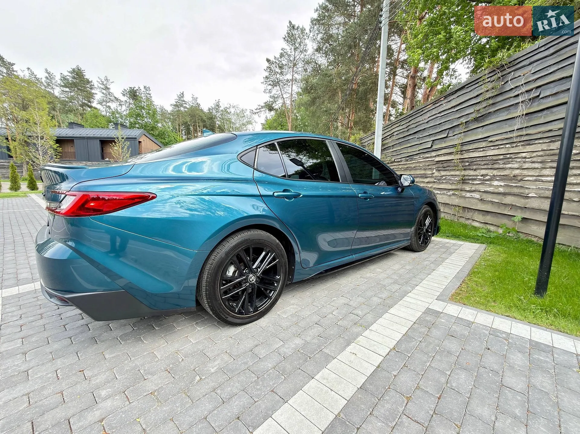 2025 Toyota Camry - мініатюра 5