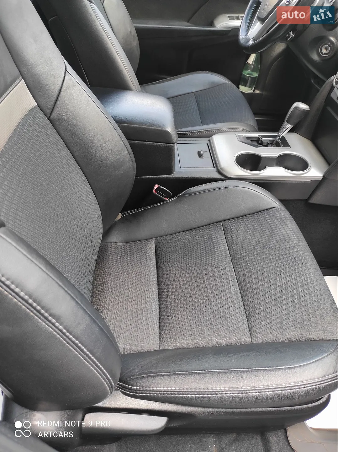 2013 Toyota Camry - мініатюра 35
