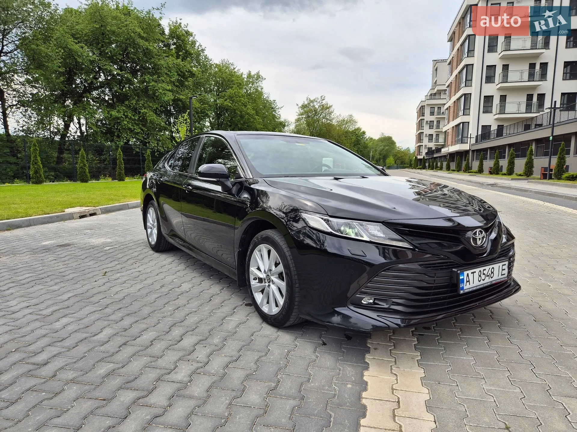 2021 Toyota Camry - мініатюра 3