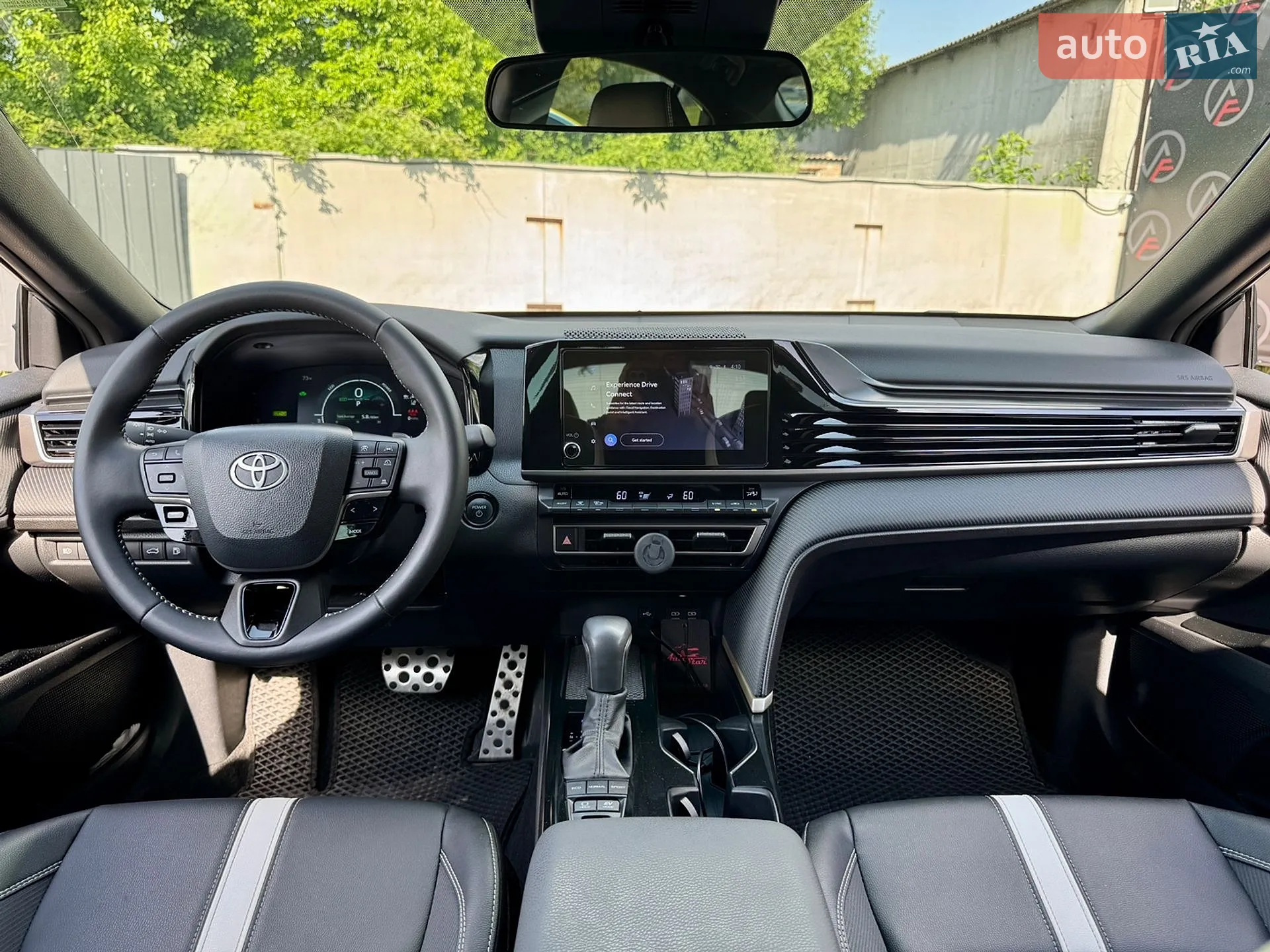 2025 Toyota Camry - мініатюра 13